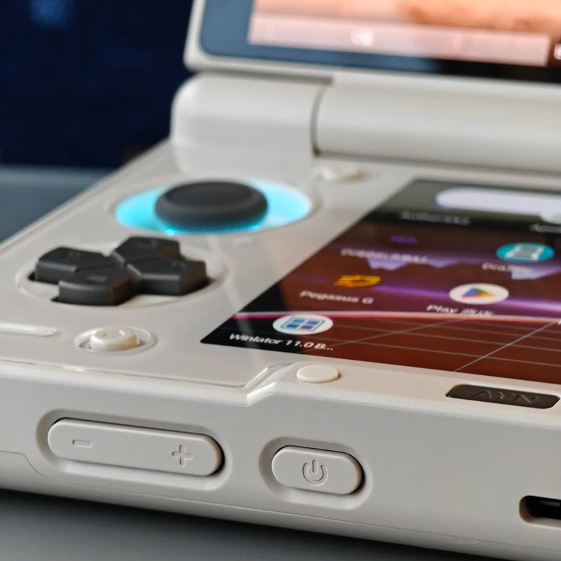AYN Thor Max 16GB+512GB Flip H - Retro Gaming Xbox ulasan dan harga